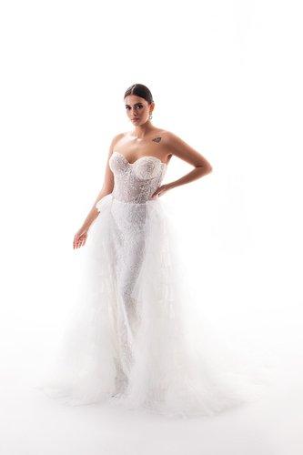 mobile - carousel-hero-element image-1