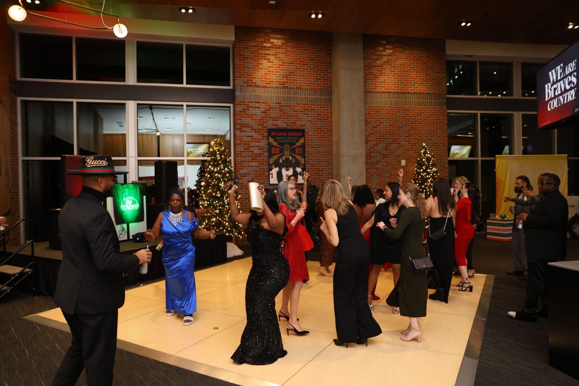 carousel-hero-element image-8