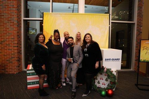 mobile - carousel-hero-element image-9