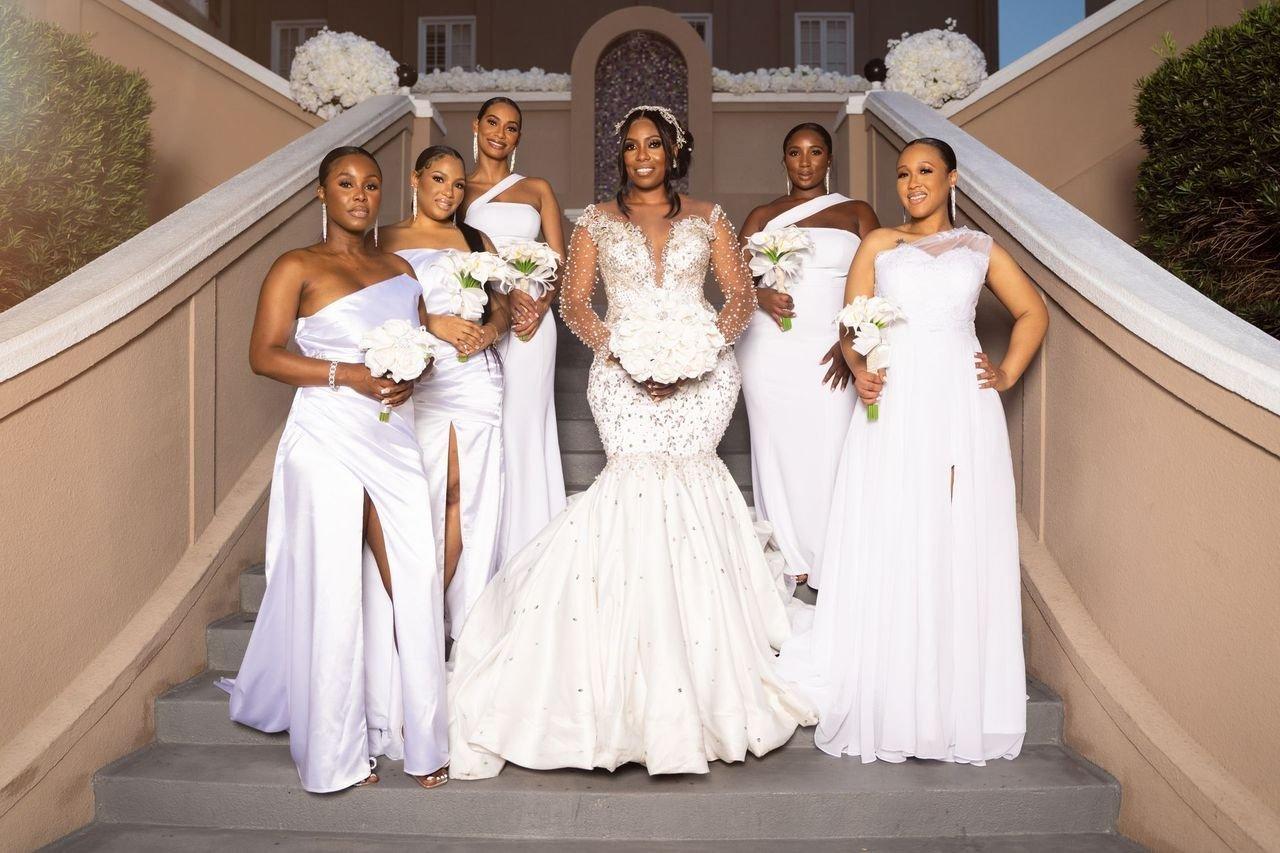 carousel-hero-element image-1